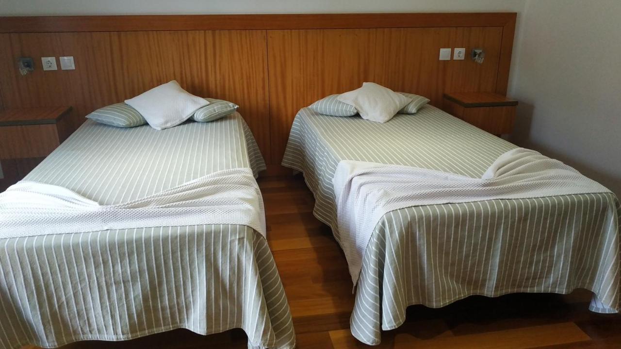 Hotel Comodoro Đảo Đảo Corvo Ngoại thất bức ảnh