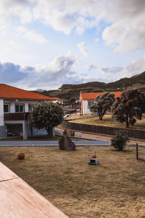 Hotel Comodoro Đảo Đảo Corvo Ngoại thất bức ảnh
