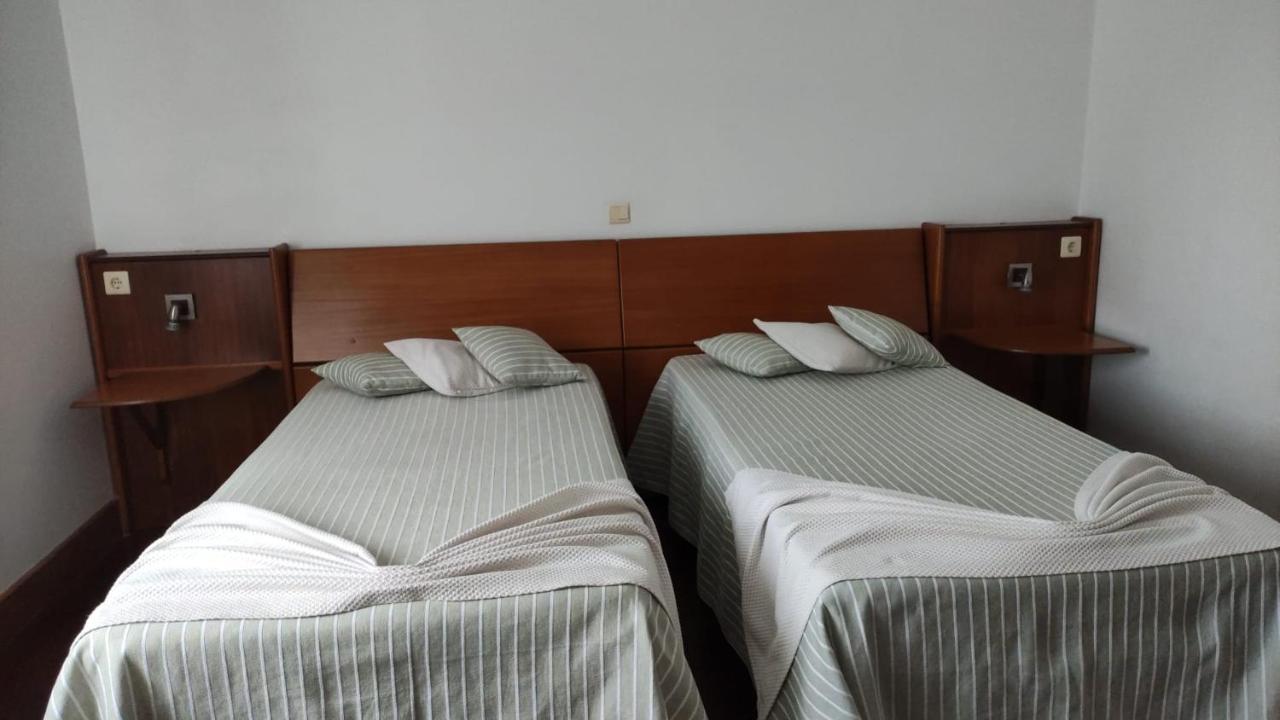 Hotel Comodoro Đảo Đảo Corvo Ngoại thất bức ảnh