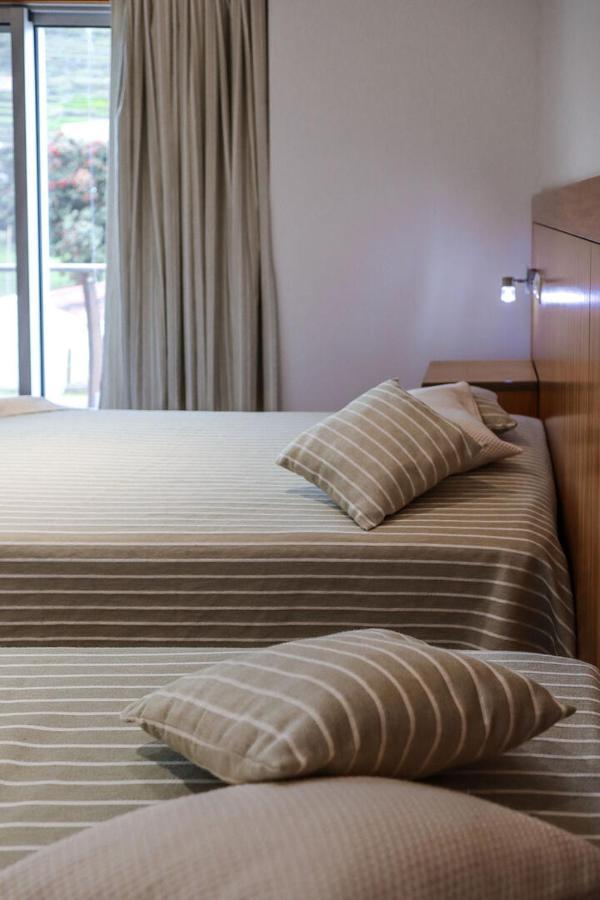 Hotel Comodoro Đảo Đảo Corvo Ngoại thất bức ảnh